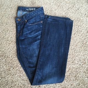 Women’s GAP jeans